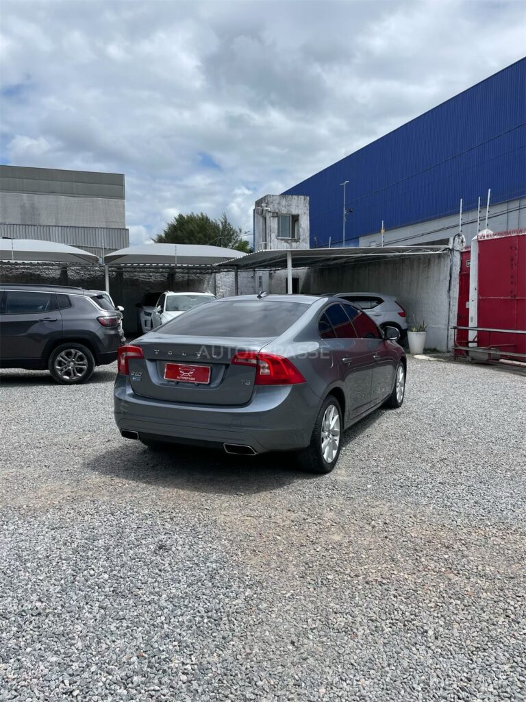 VOLVO S60 T5 KINETIC 2.0 TURBO 2015/2016