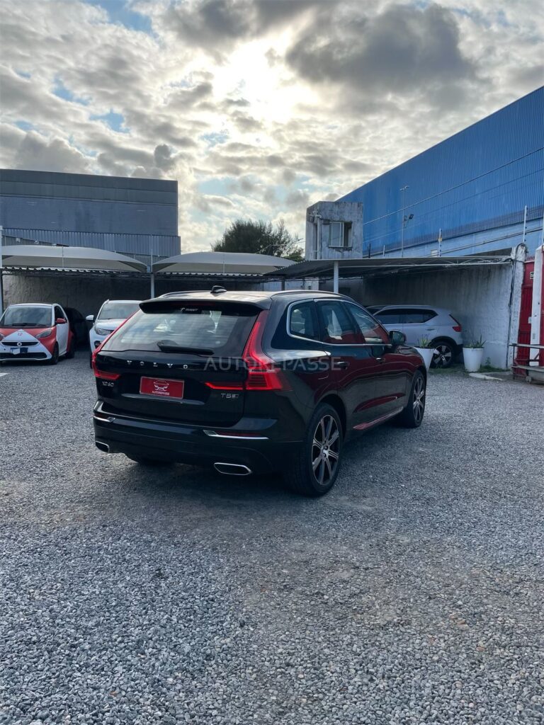 VOLVO XC60 T5 INSCRIPTION 2.0 AWD 2018/2018 (BLINDADO)