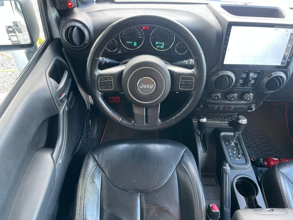 JEEP WRANGLER UNLIMITED SPORT 3.6 AT 4x4 2013/2014