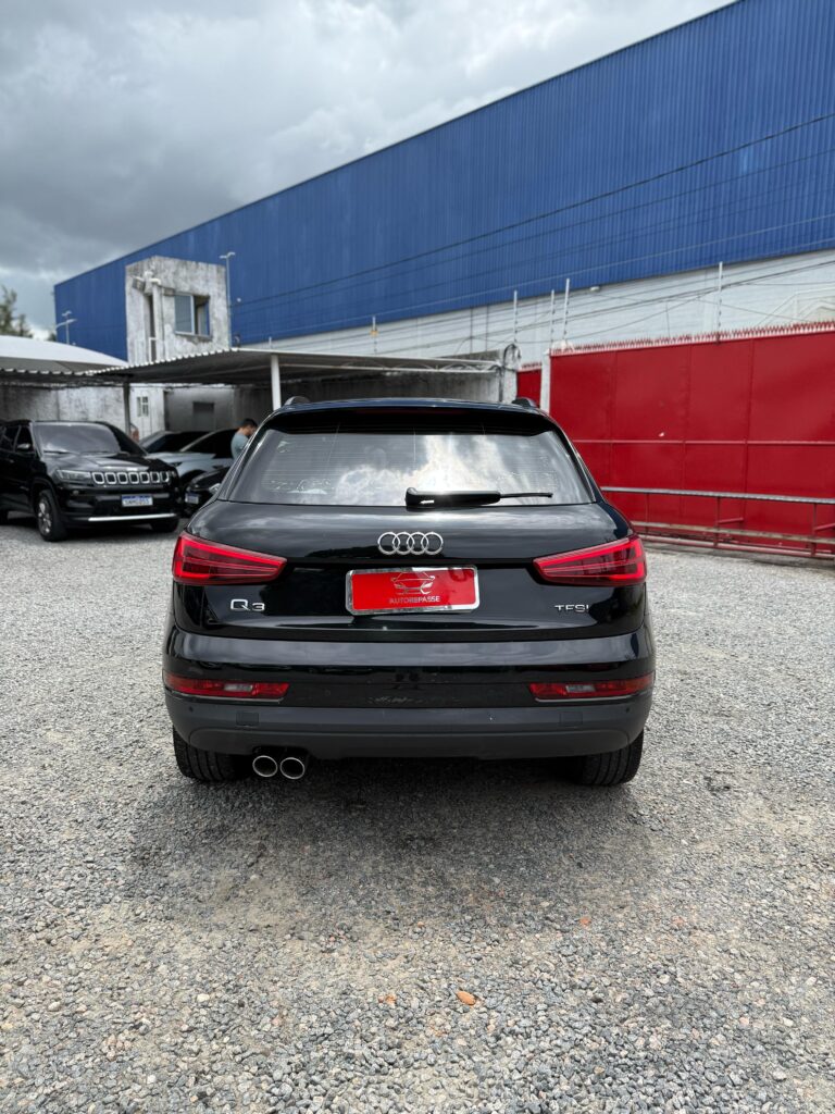 AUDI Q3 ATTRACTION 1.4 TFSI 2016/2017 (BLINDADO)