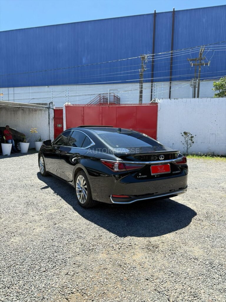 LEXUS ES300H 2.5 HYBRID CVT 2022/2022