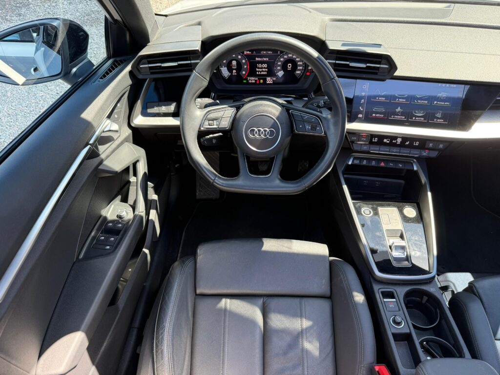 AUDI A3 PERFOMANCE BLACK 2.0 TFSI 2022/2023