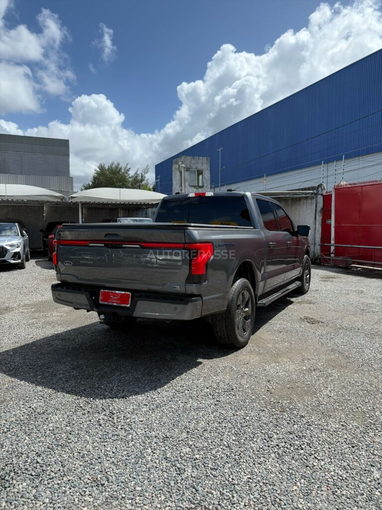 FORD F-150 LARIAT LIGHTNING 4x4 2022/2022 - F150 ELÉTRICO