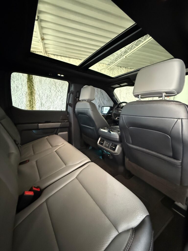 FORD F-150 LARIAT LIGHTNING 4x4 2022/2022 - F150 ELÉTRICO