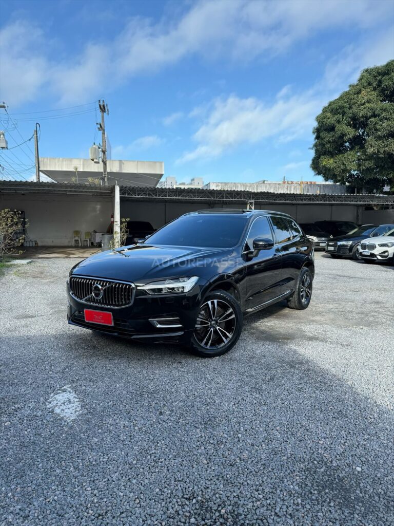 VOLVO XC60 T8 MOMENTUM 2.0 AWD 2021/2021