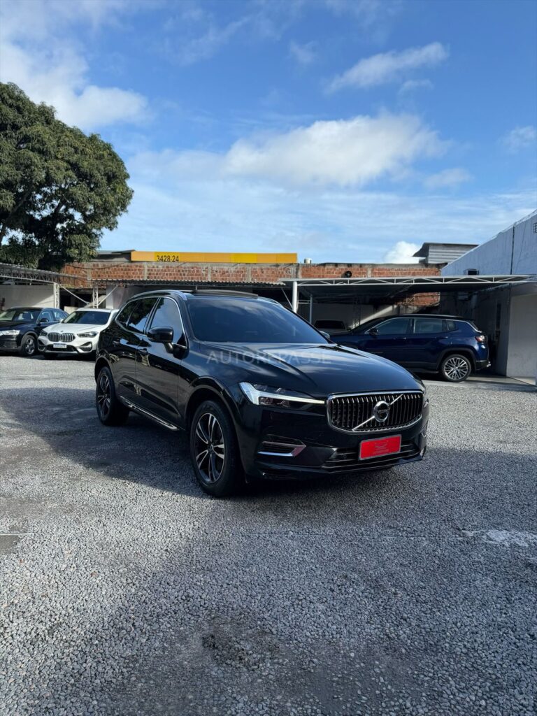 VOLVO XC60 T8 MOMENTUM 2.0 AWD 2021/2021