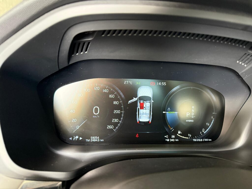VOLVO XC60 T8 MOMENTUM 2.0 AWD 2021/2021