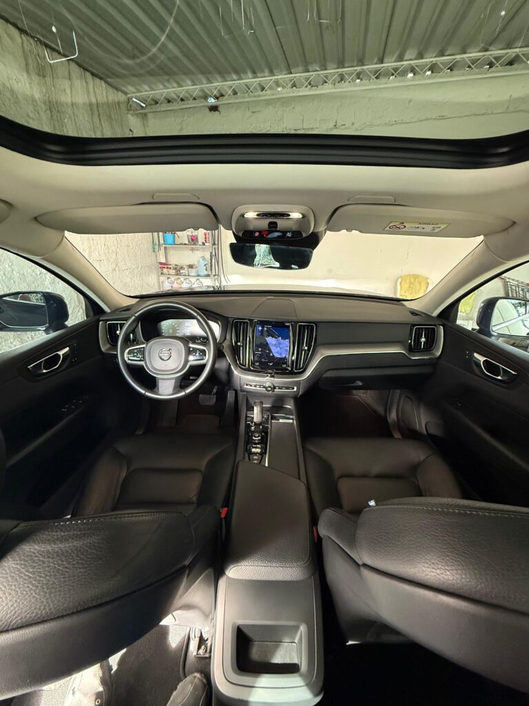 VOLVO XC60 T8 MOMENTUM 2.0 AWD 2021/2021