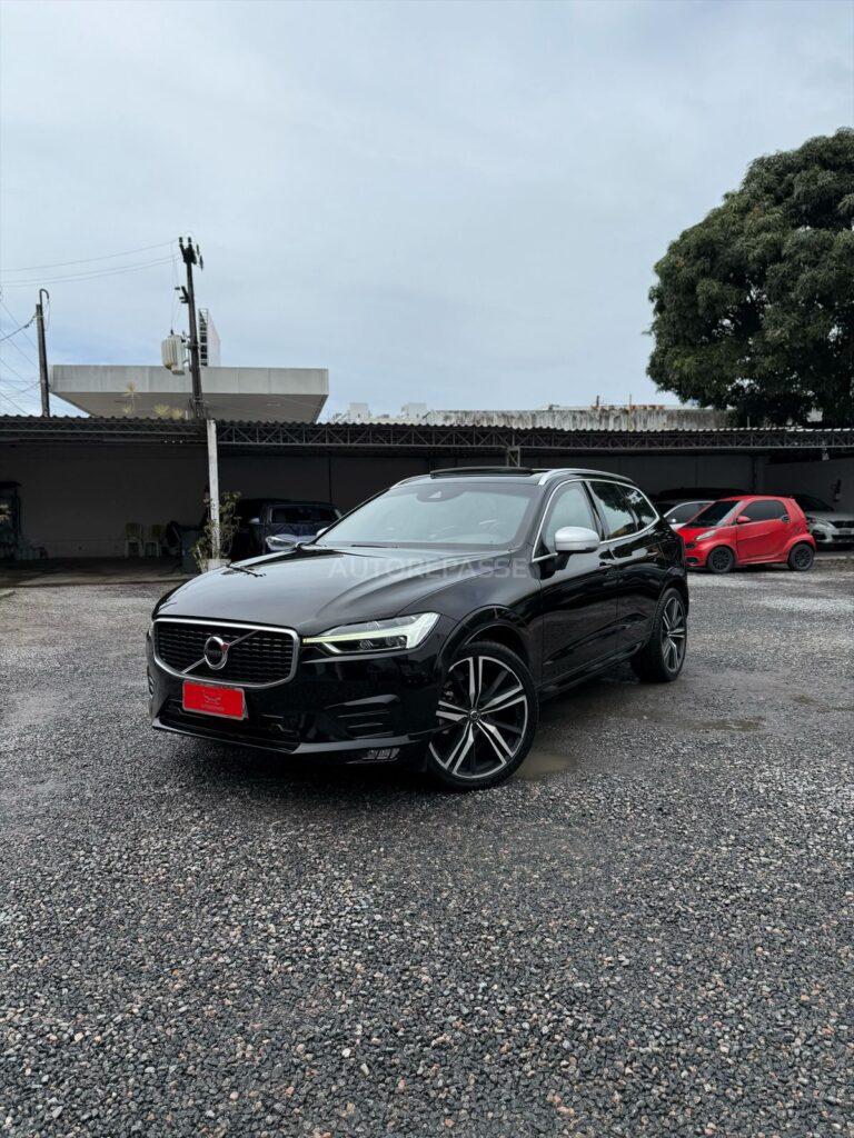 VOLVO XC60 T5 R-DESIGN 2.0 AWD 2018/2018 (BLINDADO)