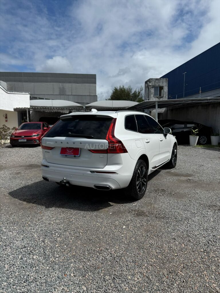 VOLVO XC60 T8 MOMENTUM 2.0 AWD 2021/2021