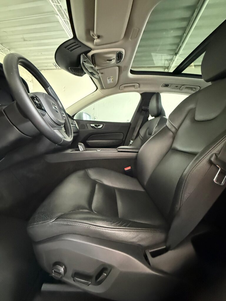 VOLVO XC60 T8 MOMENTUM 2.0 AWD 2021/2021