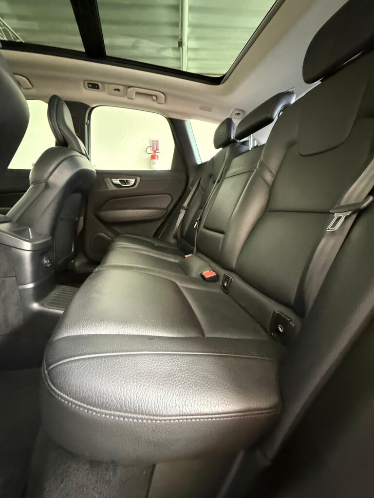 VOLVO XC60 T8 MOMENTUM 2.0 AWD 2021/2021