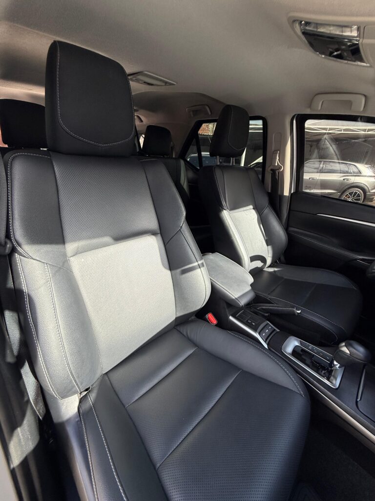TOYOTA HILUX SW4 SRX 2.8 TDI 4x4 2023/2023 (BLINDADO)