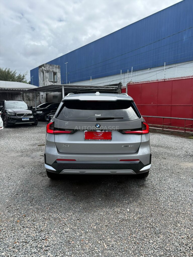 BMW X1 20i X-LINE 2.0 TURBO 2023/2023