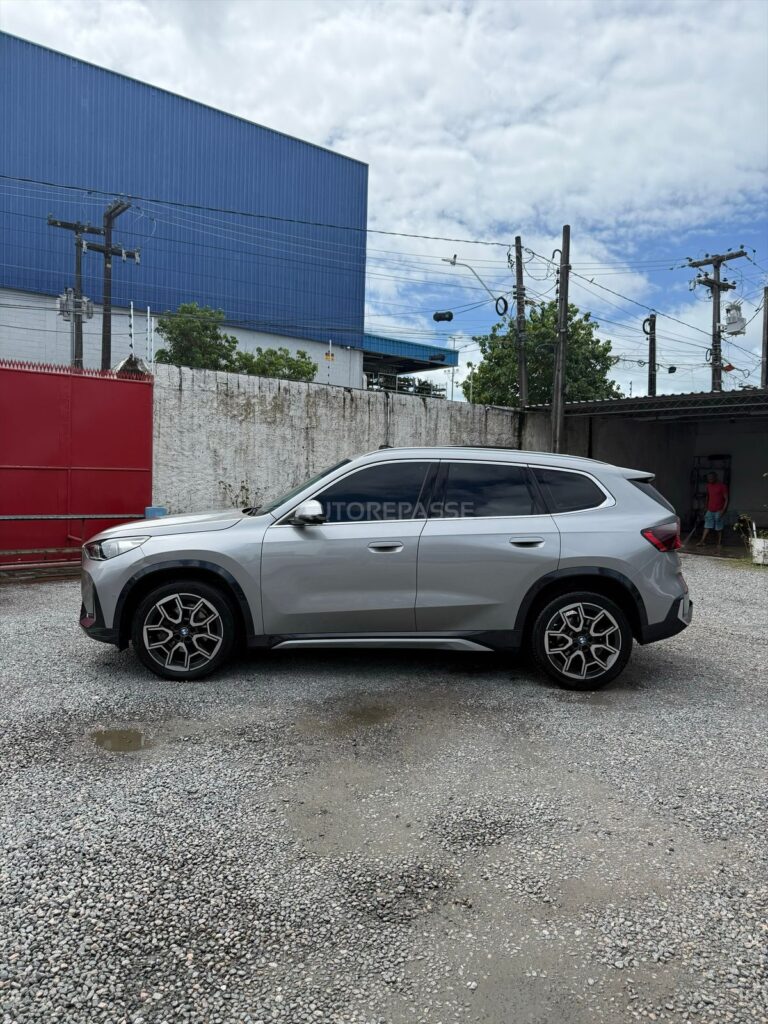 BMW X1 20i X-LINE 2.0 TURBO 2023/2023