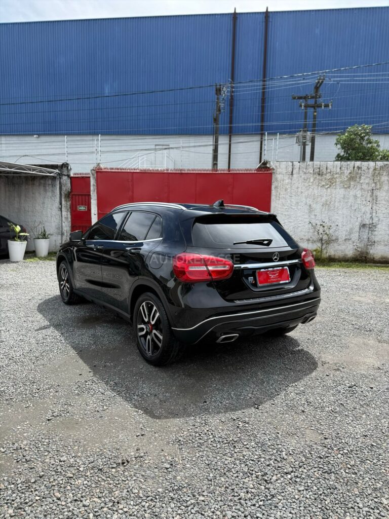 MERCEDES-BENZ GLA 200 ADVANCE 1.6 2015/2015