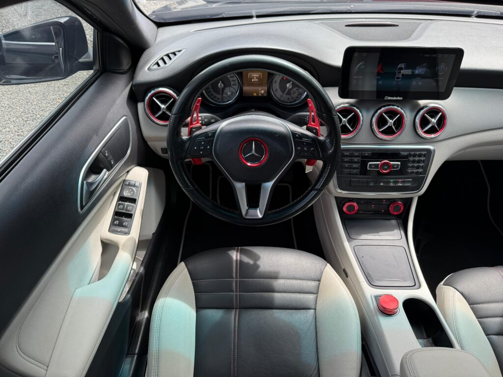 MERCEDES-BENZ GLA 200 ADVANCE 1.6 2015/2015