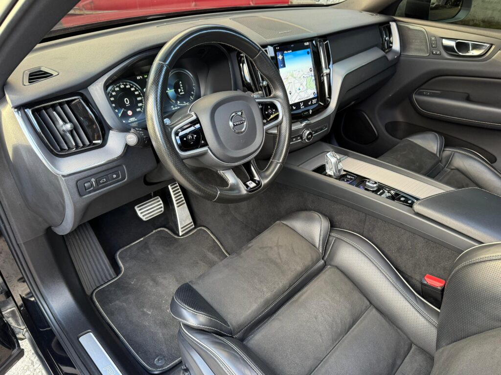 VOLVO XC60 T8 R-DESIGN 2.0 AWD 2019/2019