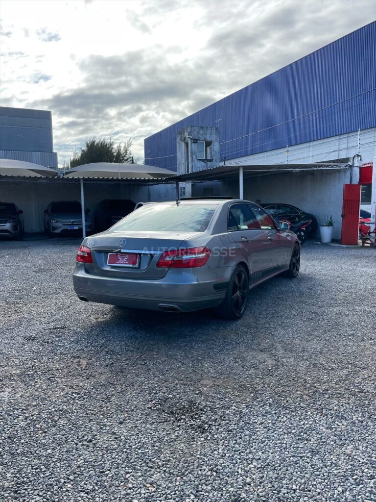 MERCEDES-BENZ E550 AVANTGARDE 5.5 V8 2009/2010