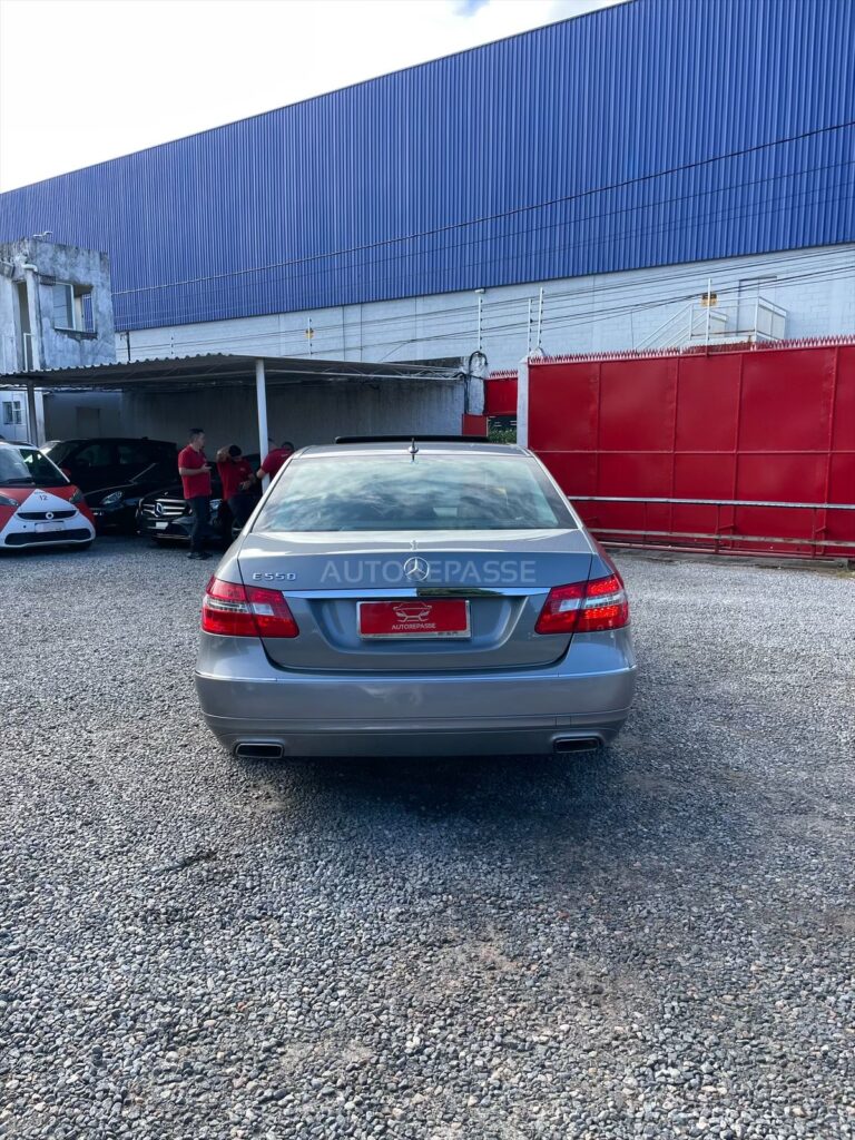MERCEDES-BENZ E550 AVANTGARDE 5.5 V8 2009/2010