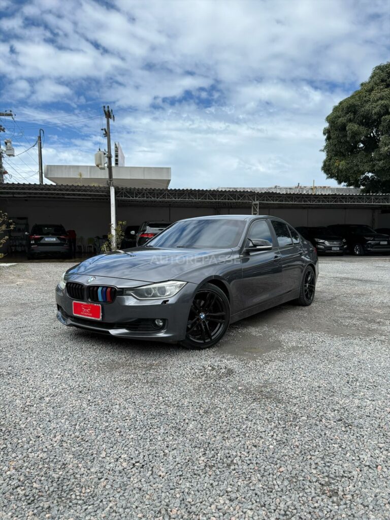 BMW 320i ACTIVE 2.0 TURBO 2014/2014