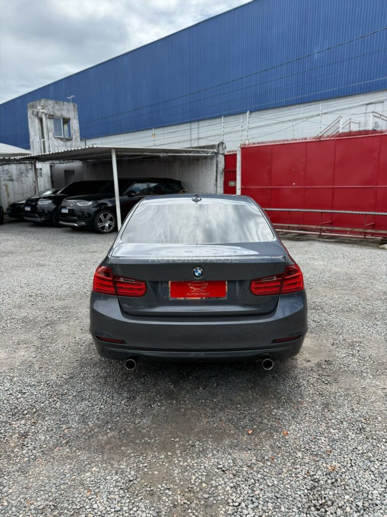 BMW 320i ACTIVE 2.0 TURBO 2014/2014