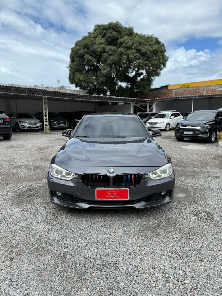 BMW 320i ACTIVE 2.0 TURBO 2014/2014