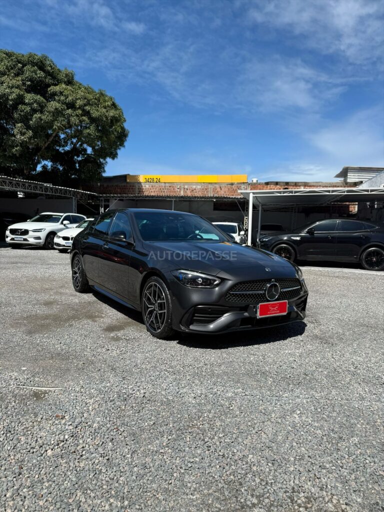MERCEDES-BENZ C300 AMG LINE 2.0 2023/2024