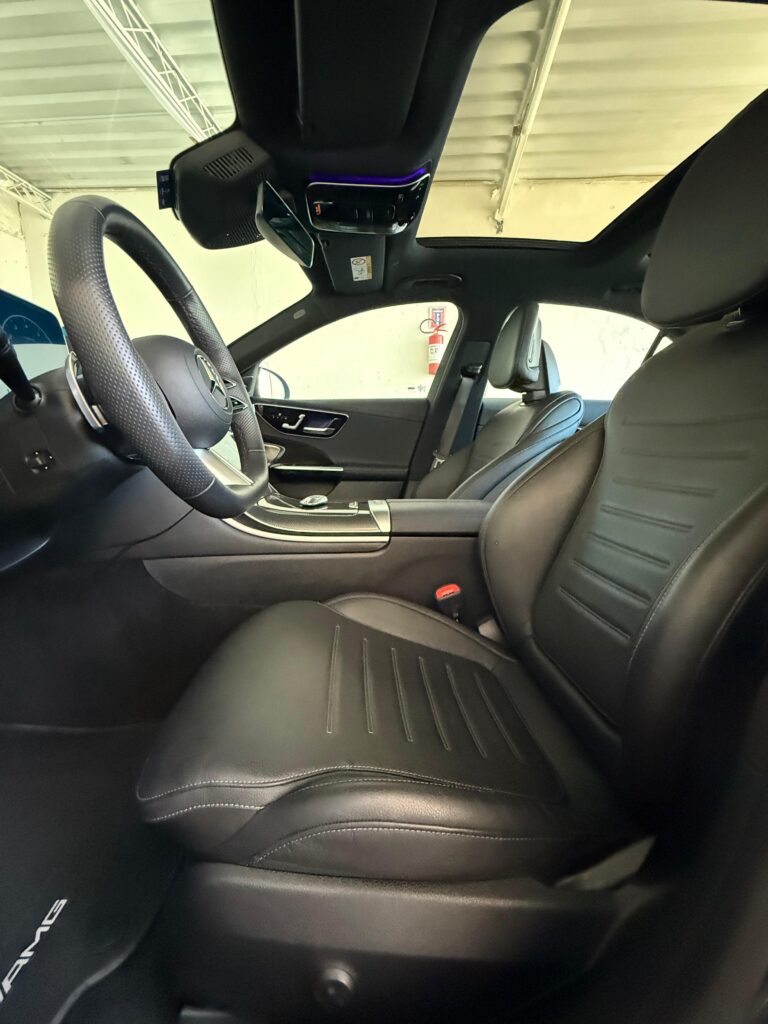 MERCEDES-BENZ C300 AMG LINE 2.0 2023/2024