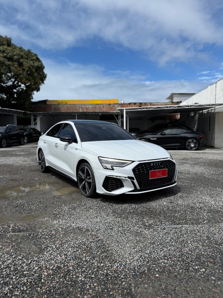 AUDI A3 PERFOMANCE BLACK 2.0 TFSI 2022/2022