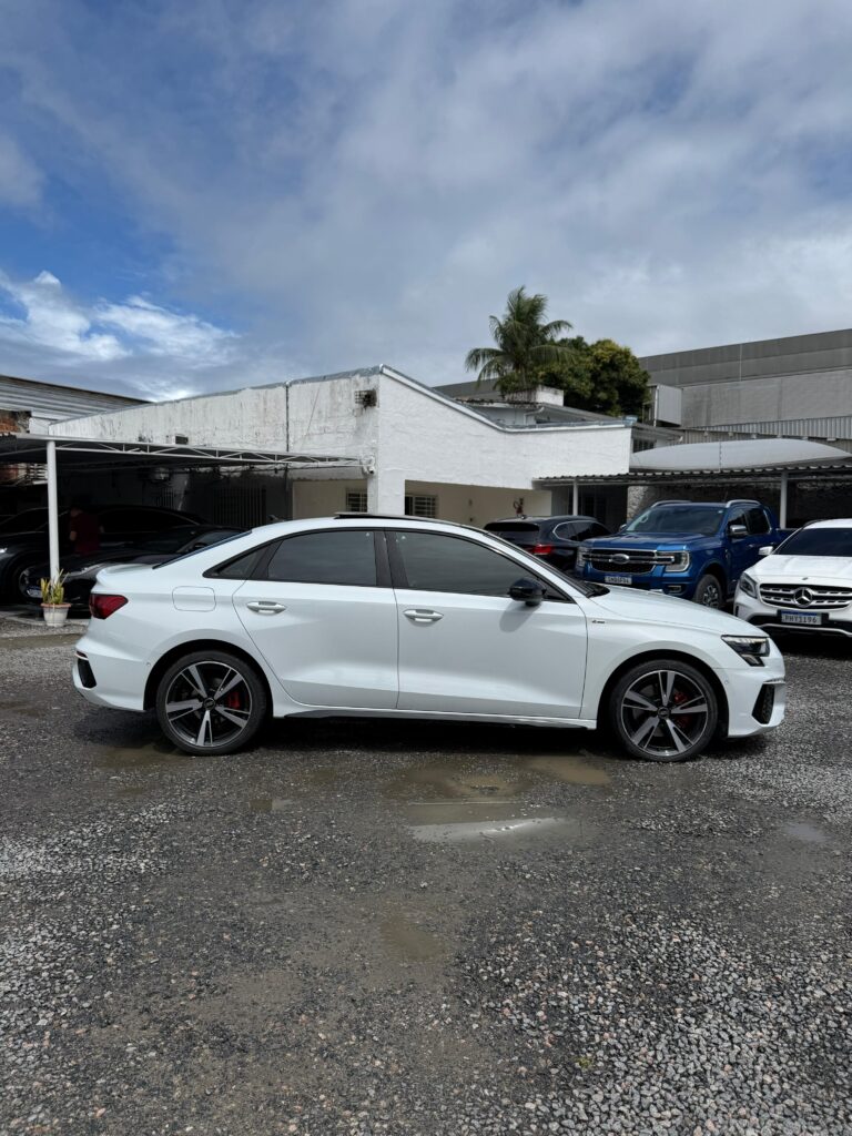 AUDI A3 PERFOMANCE BLACK 2.0 TFSI 2022/2022