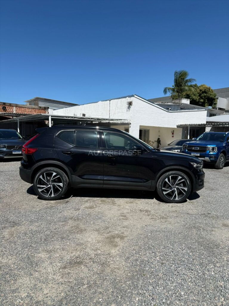 VOLVO XC40 T5 R-DESIGN 1.5 2020/2021