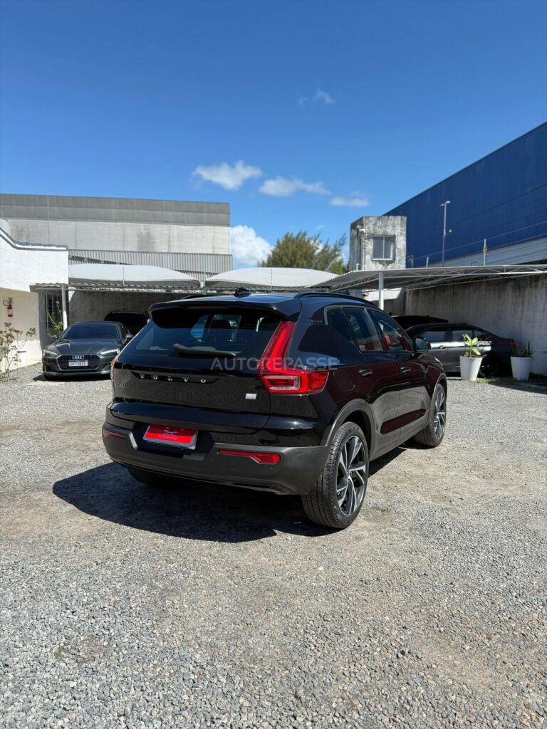 VOLVO XC40 T5 R-DESIGN 1.5 2020/2021