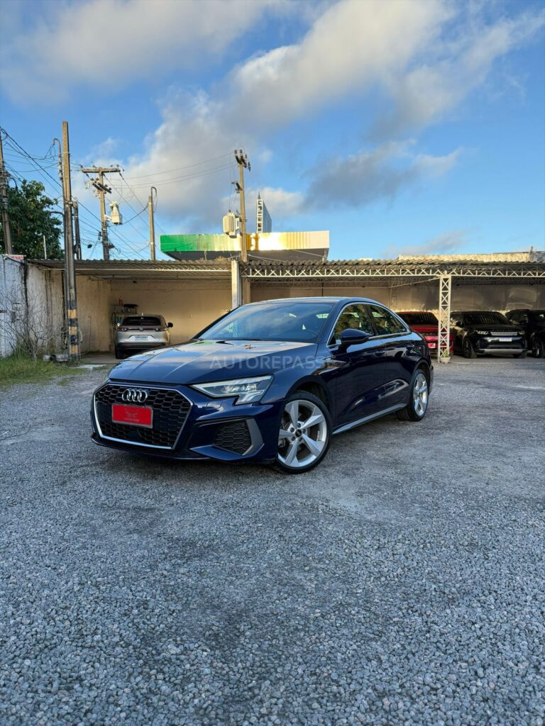 AUDI A3 SEDAN S-LINE MHEV 2.0 TFSI 2023/2024