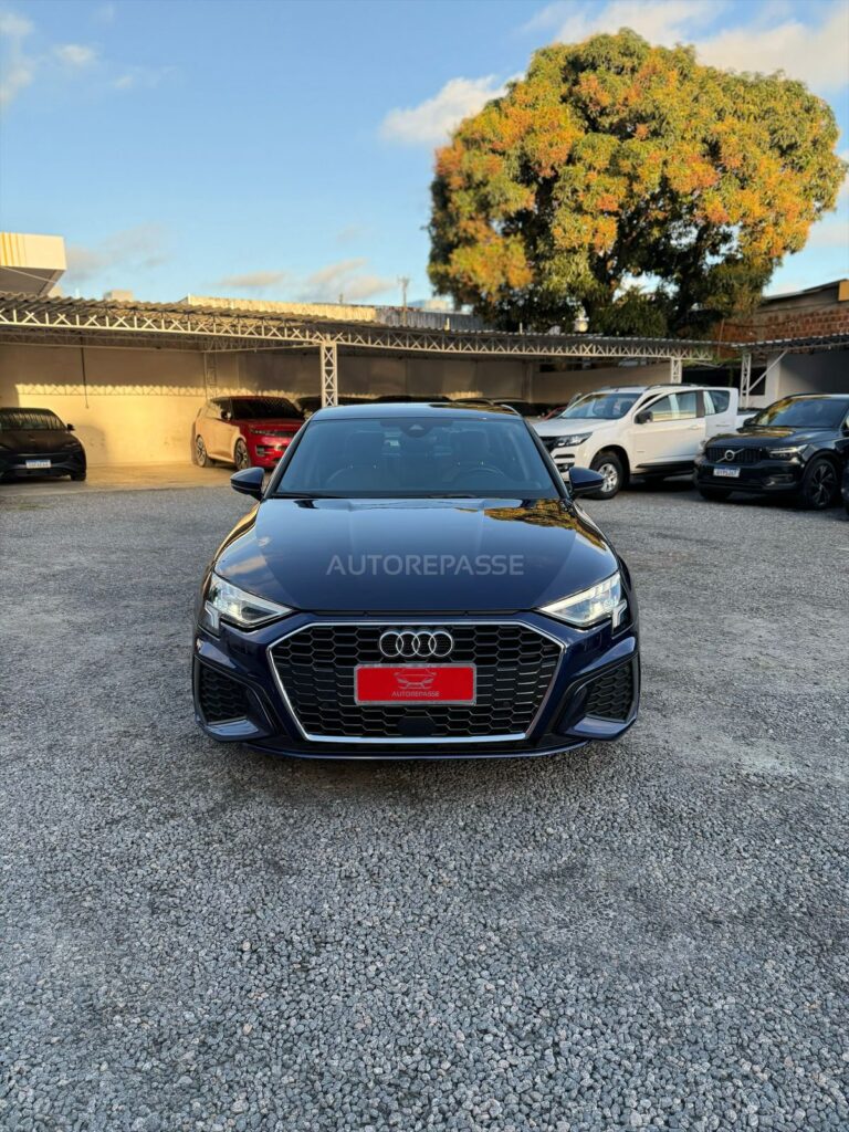 AUDI A3 SEDAN S-LINE MHEV 2.0 TFSI 2023/2024