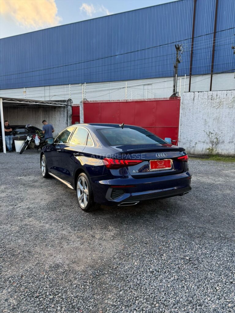 AUDI A3 SEDAN S-LINE MHEV 2.0 TFSI 2023/2024