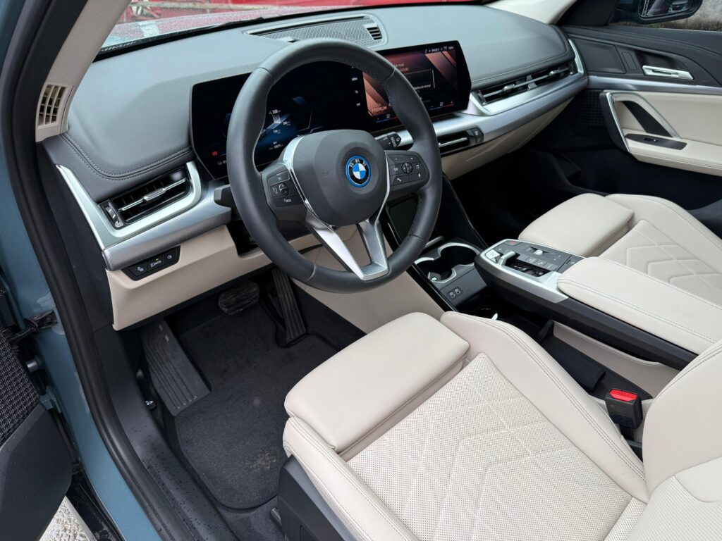 BMW iX1 eDRIVE20 X-LINE 2024/2025
