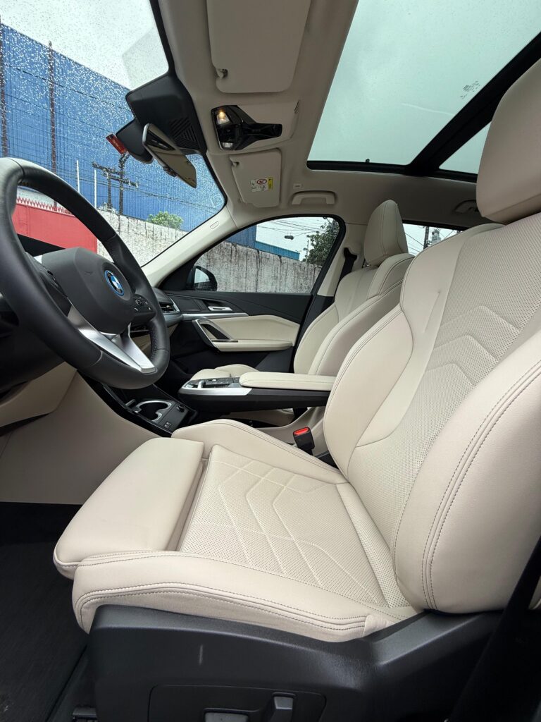 BMW iX1 eDRIVE20 X-LINE 2024/2025