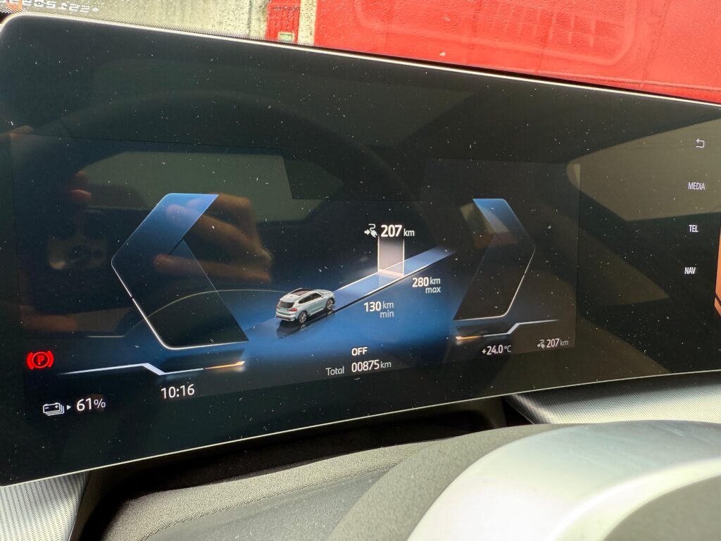 BMW iX1 eDRIVE20 X-LINE 2024/2025