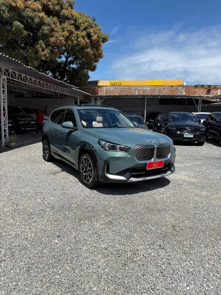 BMW iX1 eDRIVE20 X-LINE 2024/2025