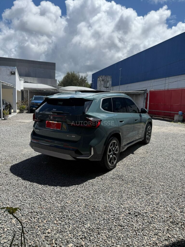 BMW iX1 eDRIVE20 X-LINE 2024/2025