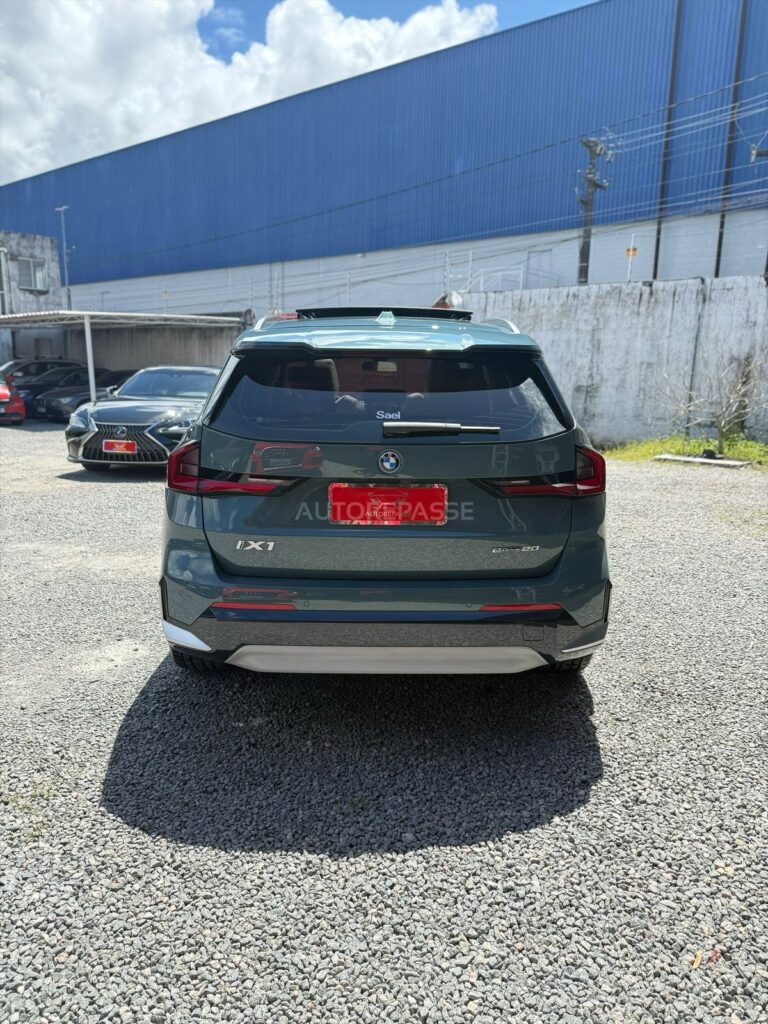 BMW iX1 eDRIVE20 X-LINE 2024/2025