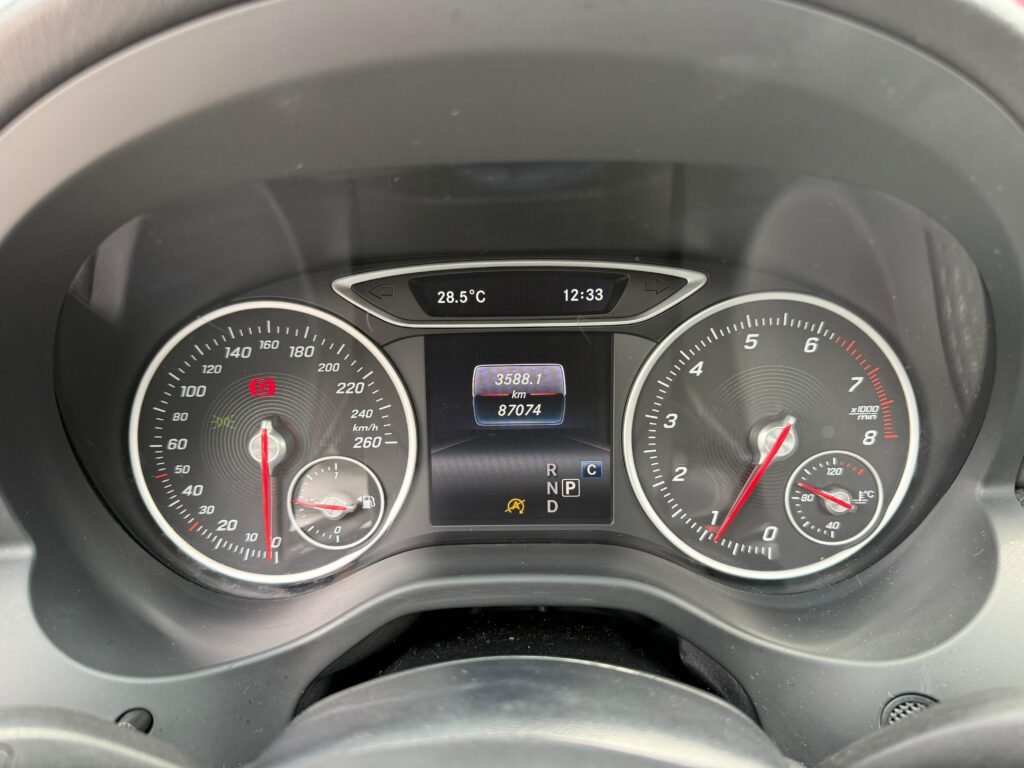 MERCEDES A200 ADVANCE 1.6 2017/2018