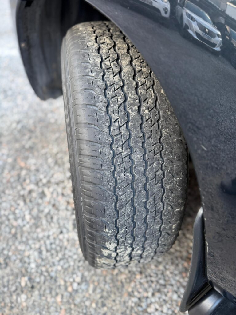 TOYOTA HILUX SW4 SRV 3.0 TDI 4x4 2013/2014