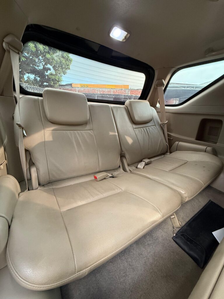 TOYOTA HILUX SW4 SRV 3.0 TDI 4x4 2013/2014