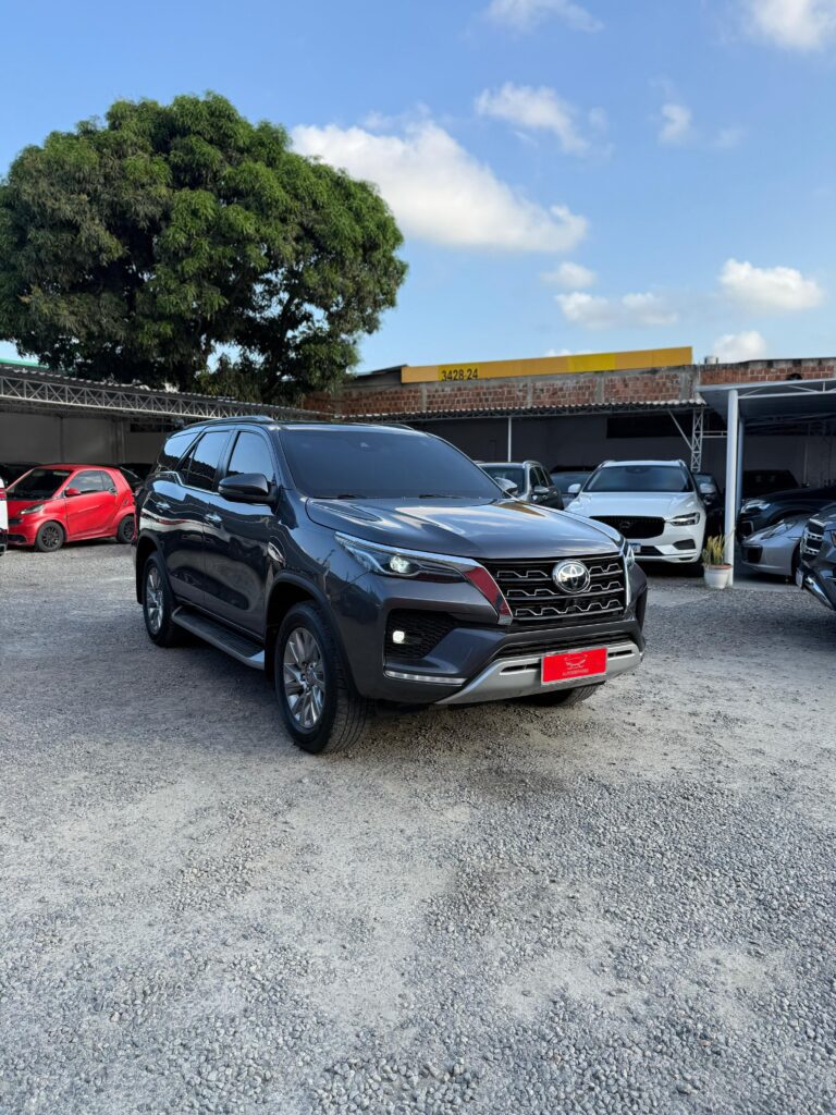 TOYOTA HILUX SW4 SRX 2.8 TDI 4x4 2022/2022