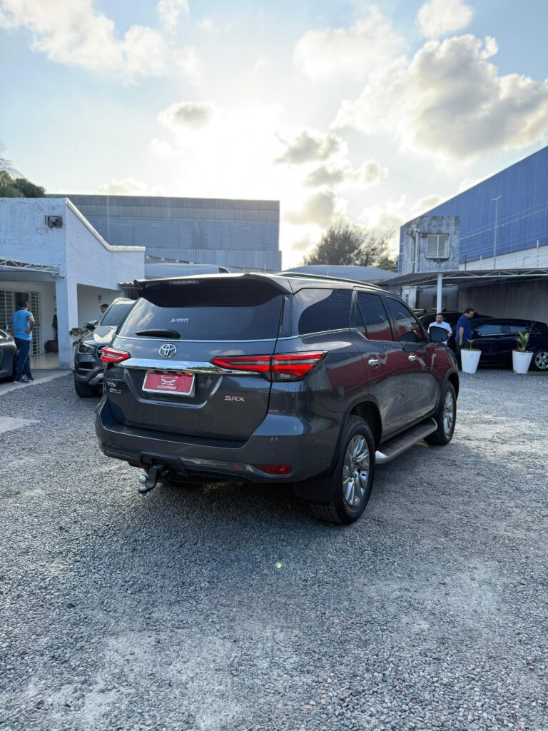 TOYOTA HILUX SW4 SRX 2.8 TDI 4x4 2022/2022