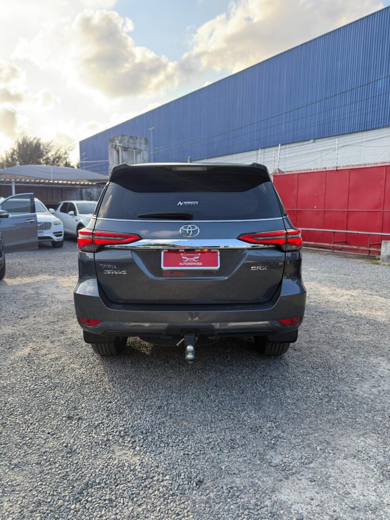 TOYOTA HILUX SW4 SRX 2.8 TDI 4x4 2022/2022