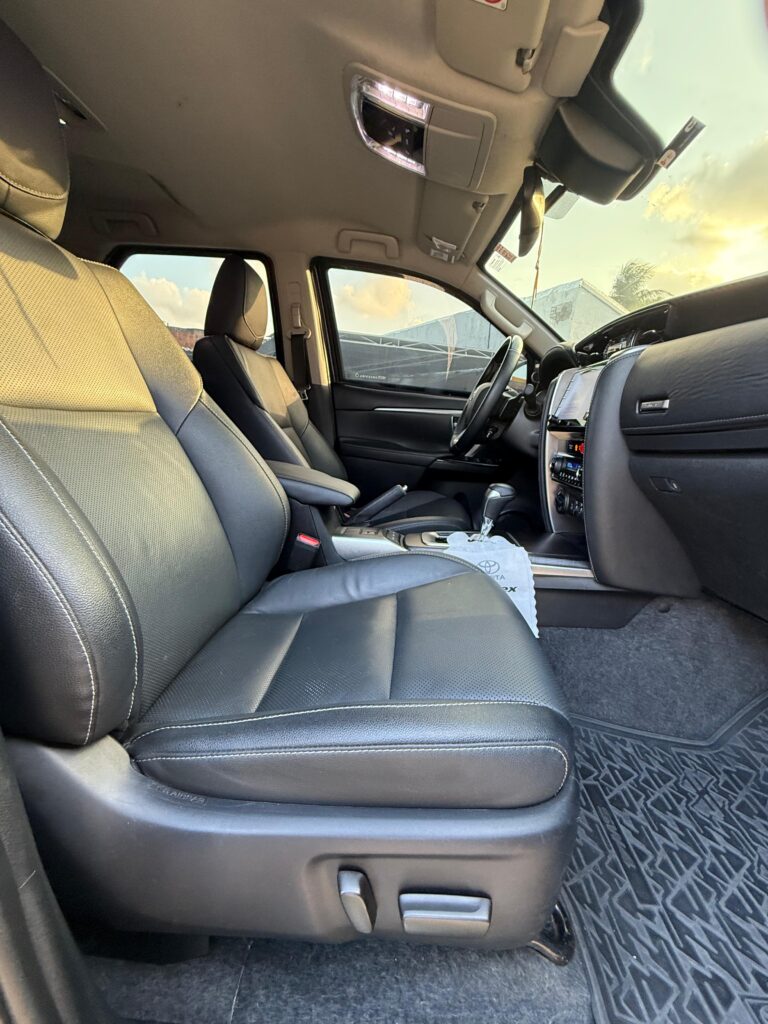 TOYOTA HILUX SW4 SRX 2.8 TDI 4x4 2022/2022
