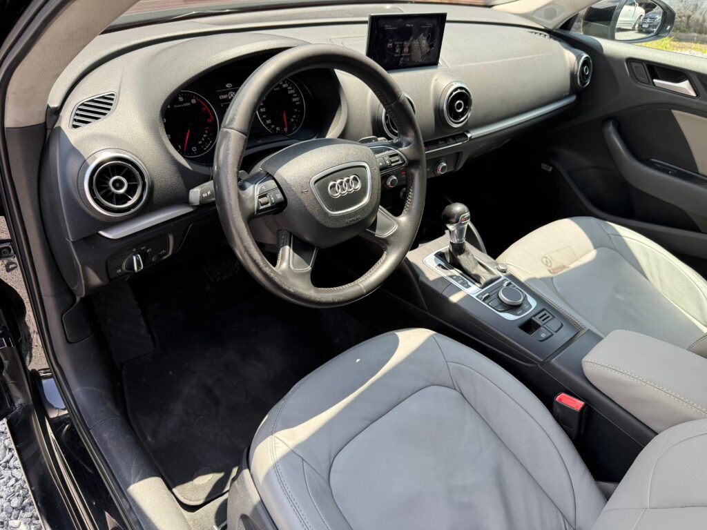 AUDI A3 ATTRACTION 1.4 TFSI 2014/2015